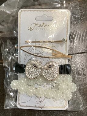 Princess Accessories Pearl & Rhinestone Hair Clip‎ Set - White